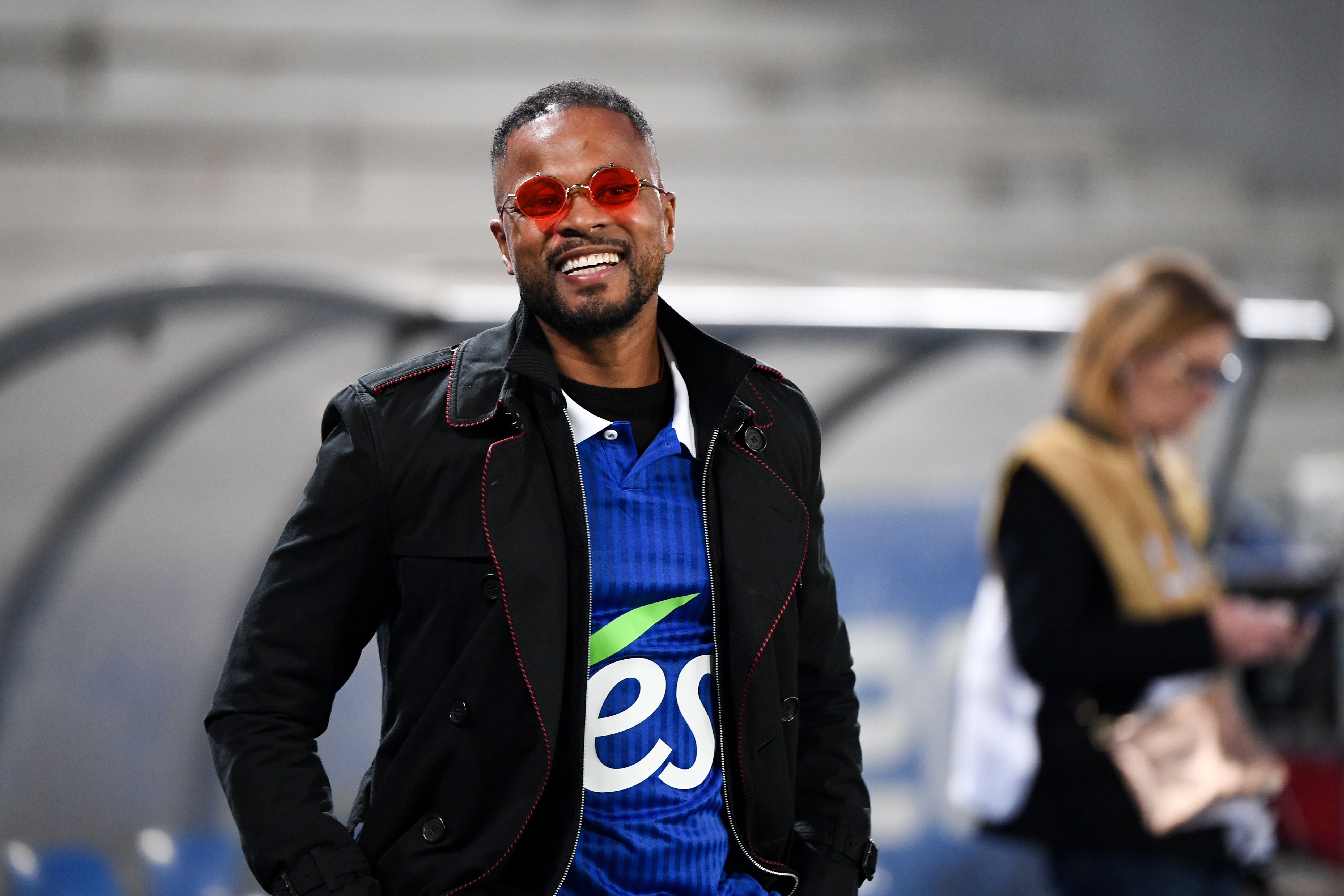 世界杯在线观看-埃弗拉：若帕尔默想复刻特维斯转投曼城带来的冲击，欢迎他来曼联